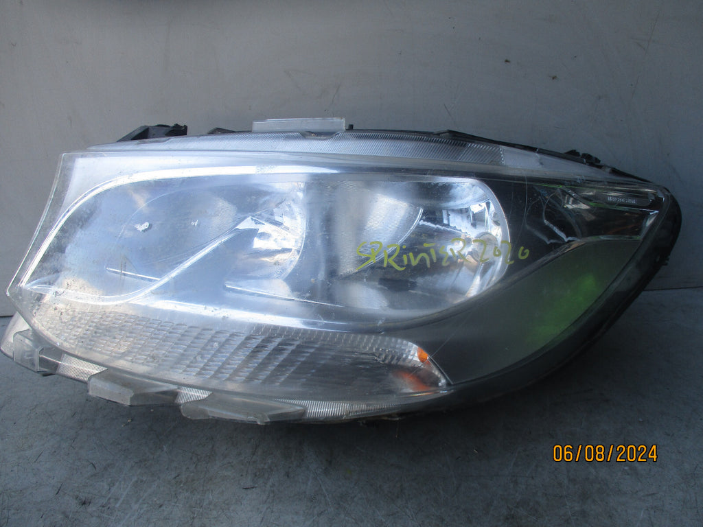 2020 MERCEDES BENZ SPRINTER NSF PASSENGER SIDE HEADLIGHT & HEADLAMP A9109060200