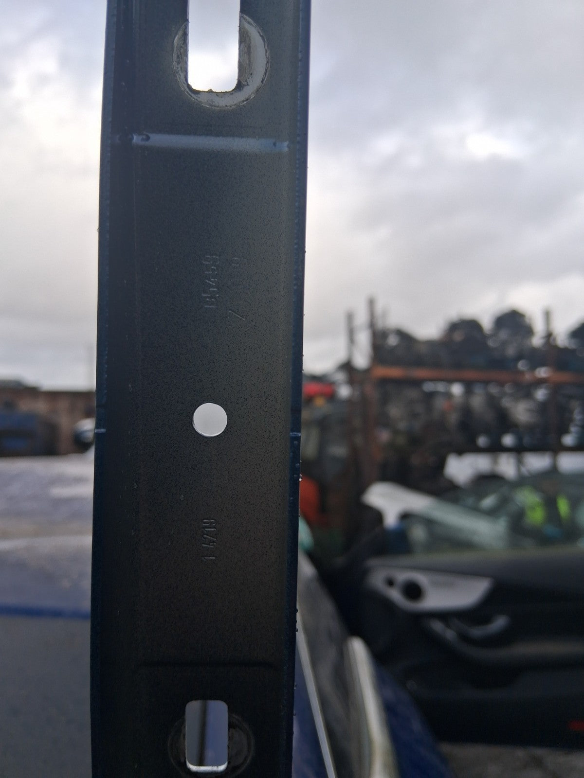 2021 MERCEDES C CLASS C205 COUPE OSR DRIVER SIDE REAR RIGHT TAILGATE HINGE