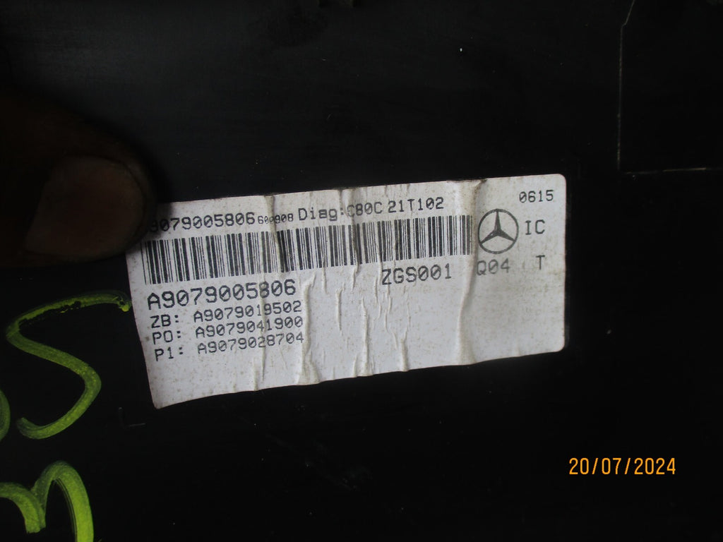 MERCEDES BENZ SPRINTER W907 2021 2.1 DIESEL SPEEDO SPEEDOMETER A9079005806