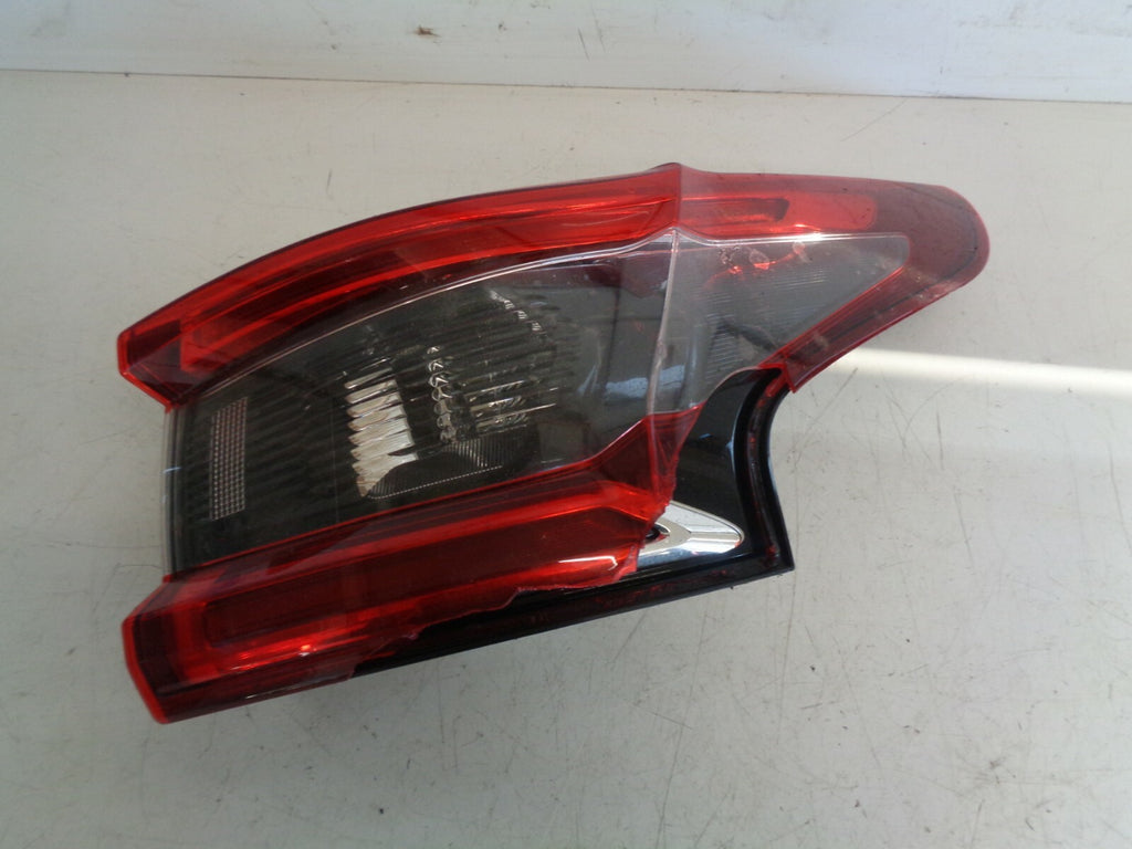 NISSAN QASHQAI 2018 J11 OSR DRIVER SIDE REAR TAILLIGHT DAMAGED 26550HV00A