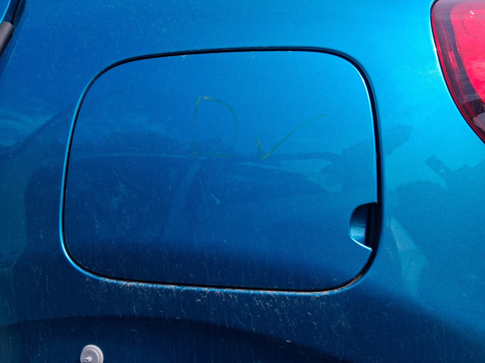 2023 CITREOEN C3 MK3 FUEL FILLER FLAP SPRING BLUE METALLIC EWJ