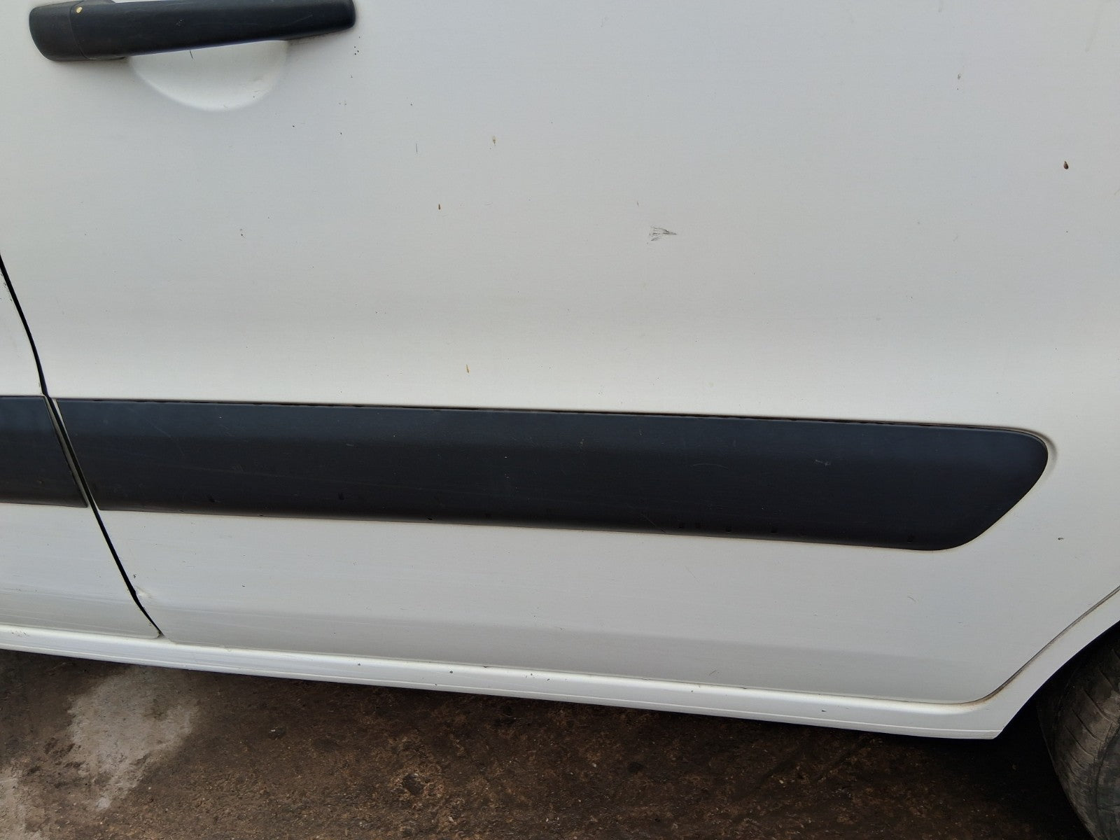 2017 PEUGEOT PARTNER MK2 NS PASSENGER SIDE LEFT COMPLETE SLIDING DOOR WHITE