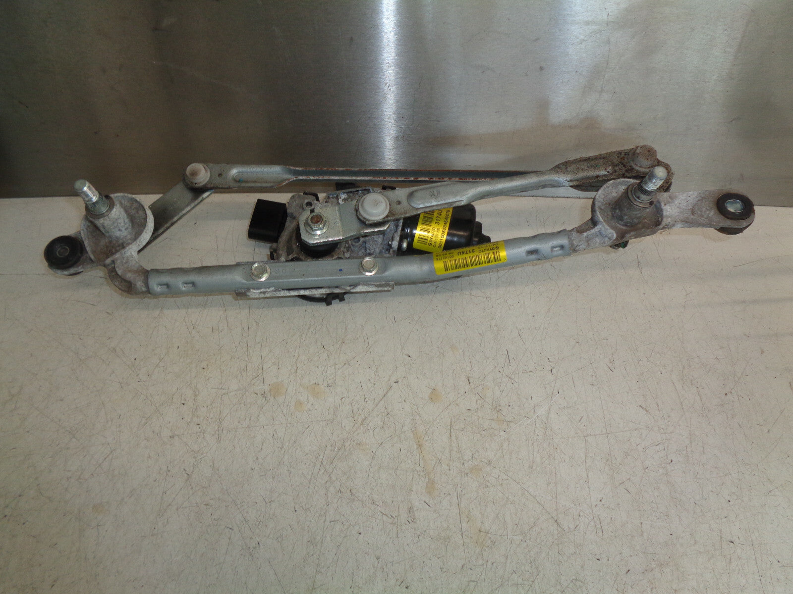 VAUXHALL VIVA 2017 1.0 PETROL FRONT WIPER MOTOR LINKAGE 95143174
