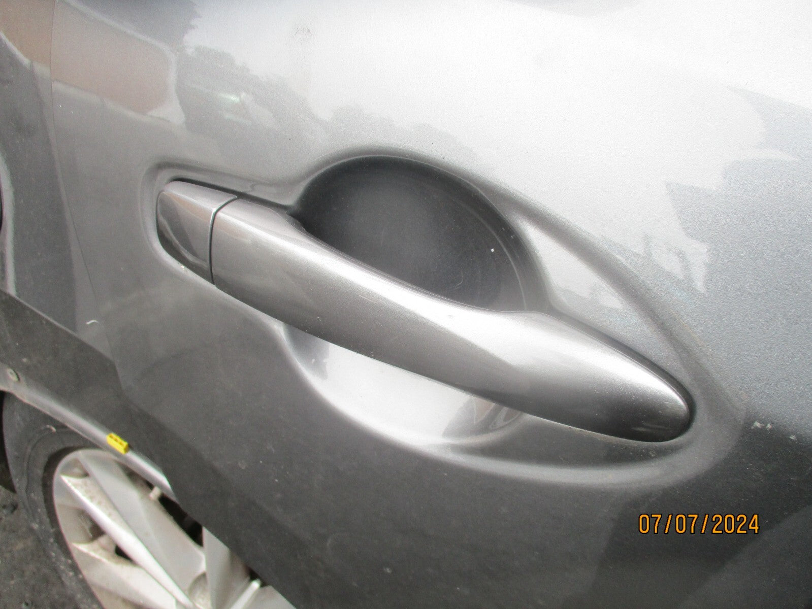 NISSAN QASHQAI J11 2014 OSR DRIVER SIDE REAR EXTERIOR DOOR HANDLE GREY MET KAD