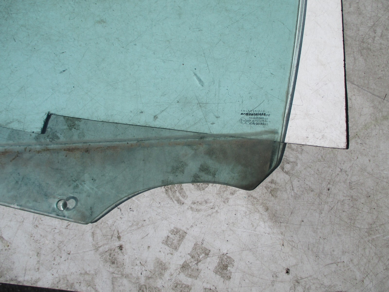 RENAULT SCENIC MK2 2008 NSF PASSENGER SIDE FRONT WINDOW GLASS PANE 43R-00049