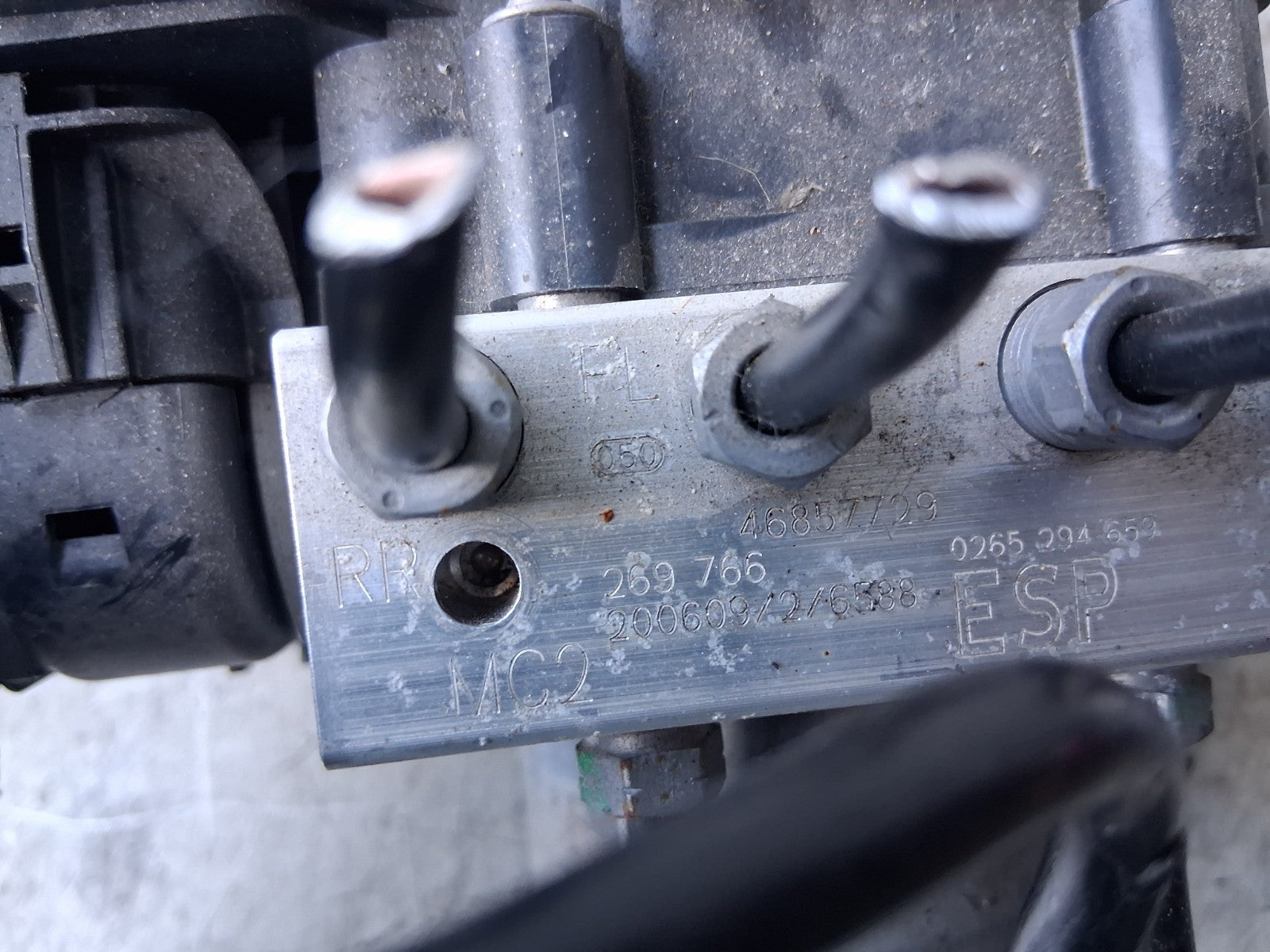 2021 PEUGEOT BOXER MK3 ABS PUMP CONTROL MODULATOR 46857729