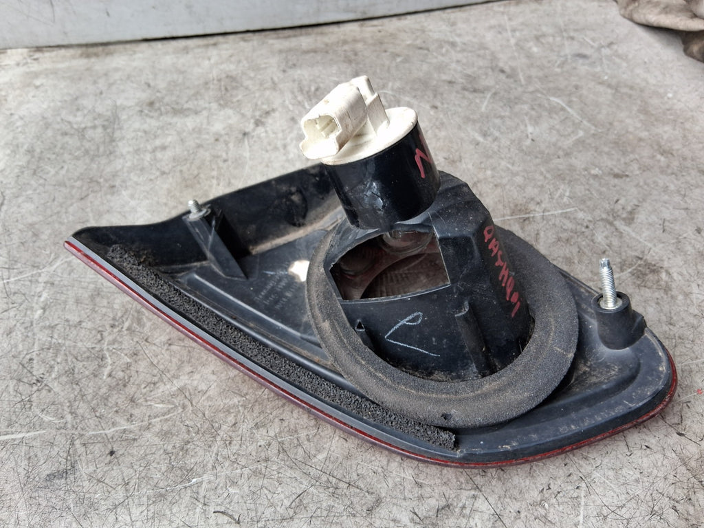 NISSAN QASHQAI J10 2012 NSR PASSENGER SIDE REAR LEFT INNER TAIL LIGHT 89503189