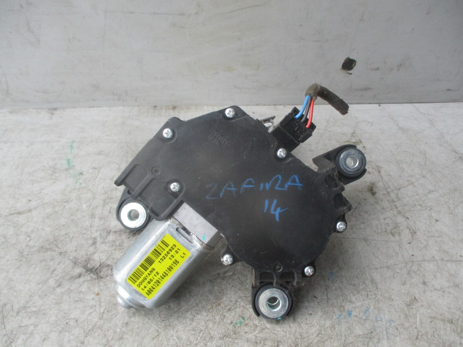 2014 VAUXHALL ZAFIRA C MK3 REAR WINDSCREEN WIPER MOTOR 13256923