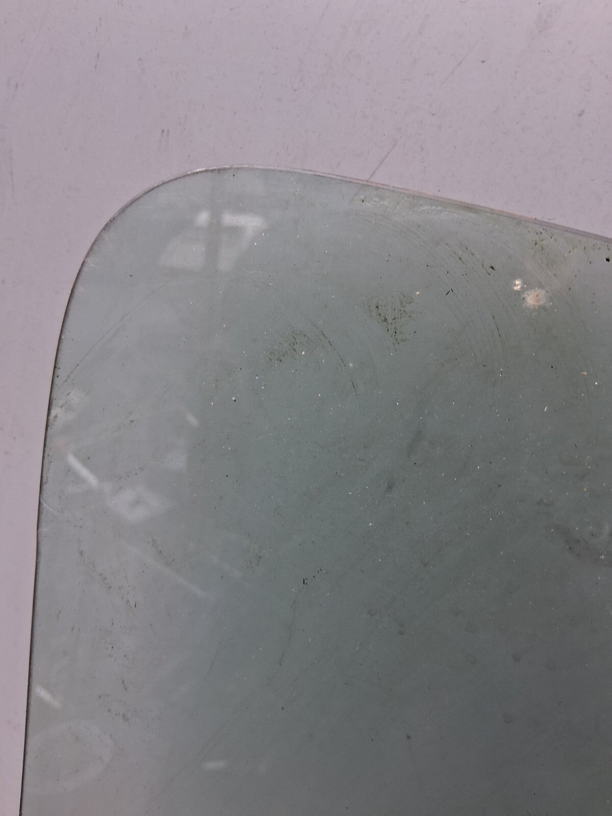 2021 CITROEN BERLINGO NSF PASSENGER SIDE FRONT LEFT WINDOW GLASS 43R000015