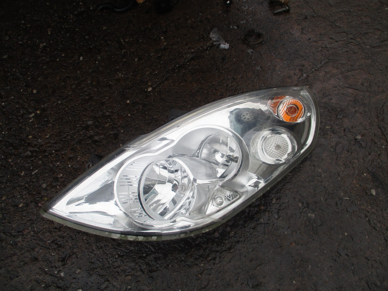2013 RENAULT MASTER MK3 NSF PASSENGER SIDE FRONT HEADLIGHT HEADLAMP