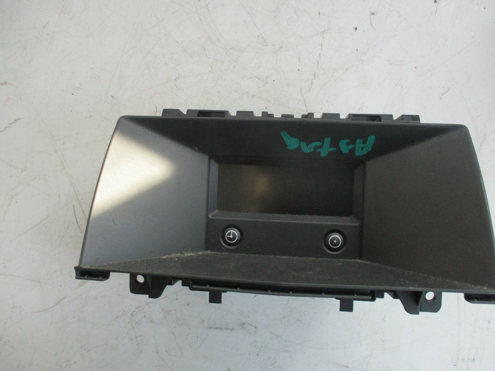 VAUXHALL ASTRA H MK5 CENTRAL CLOCKS STEREO DISPLAY SCREEN 13208194