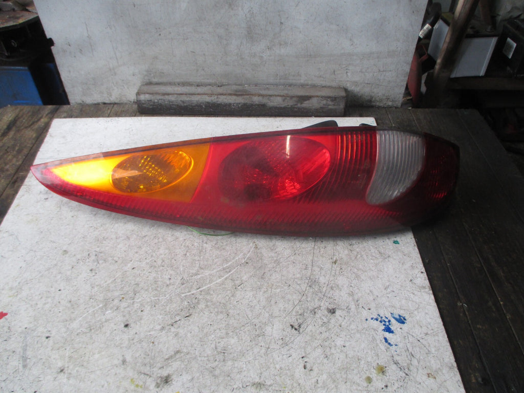 NISSAN ALMERA 2004 NSR PASSENGER SIDE REAR LIGHT