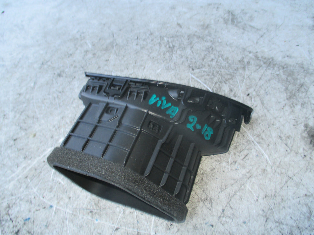 VAUXHALL VIVA 2018 OSF DRIVER SIDE AIR VENT BLACK 95250705