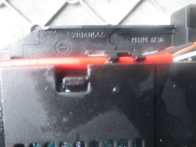 2012 BMW INTERIOR LIGHT LAMP LIGHTING FRONT 28140556