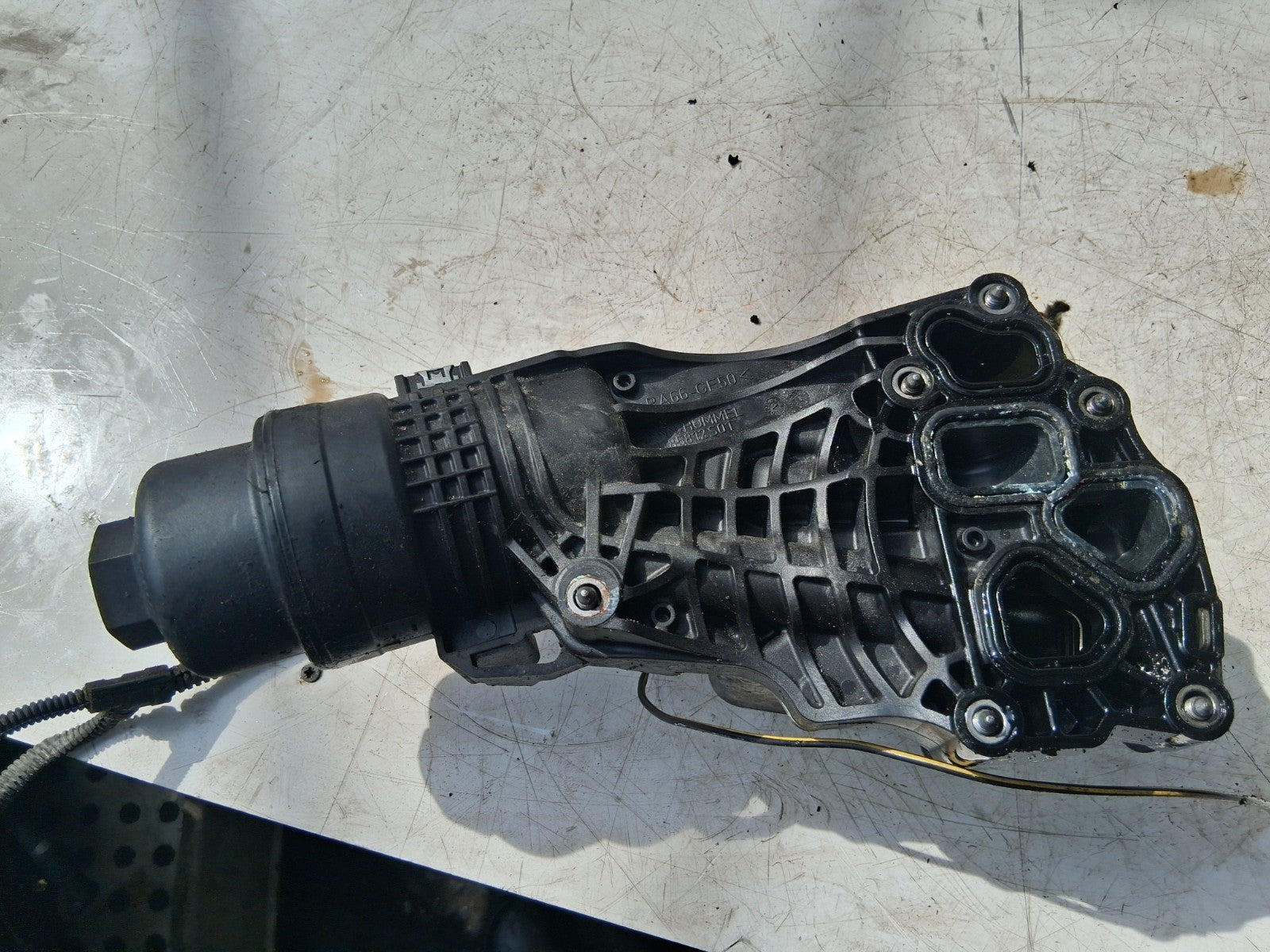 2018 BMW X1 F48 2.0 DIESEL OIL FILTER HOUSING 1185812S01