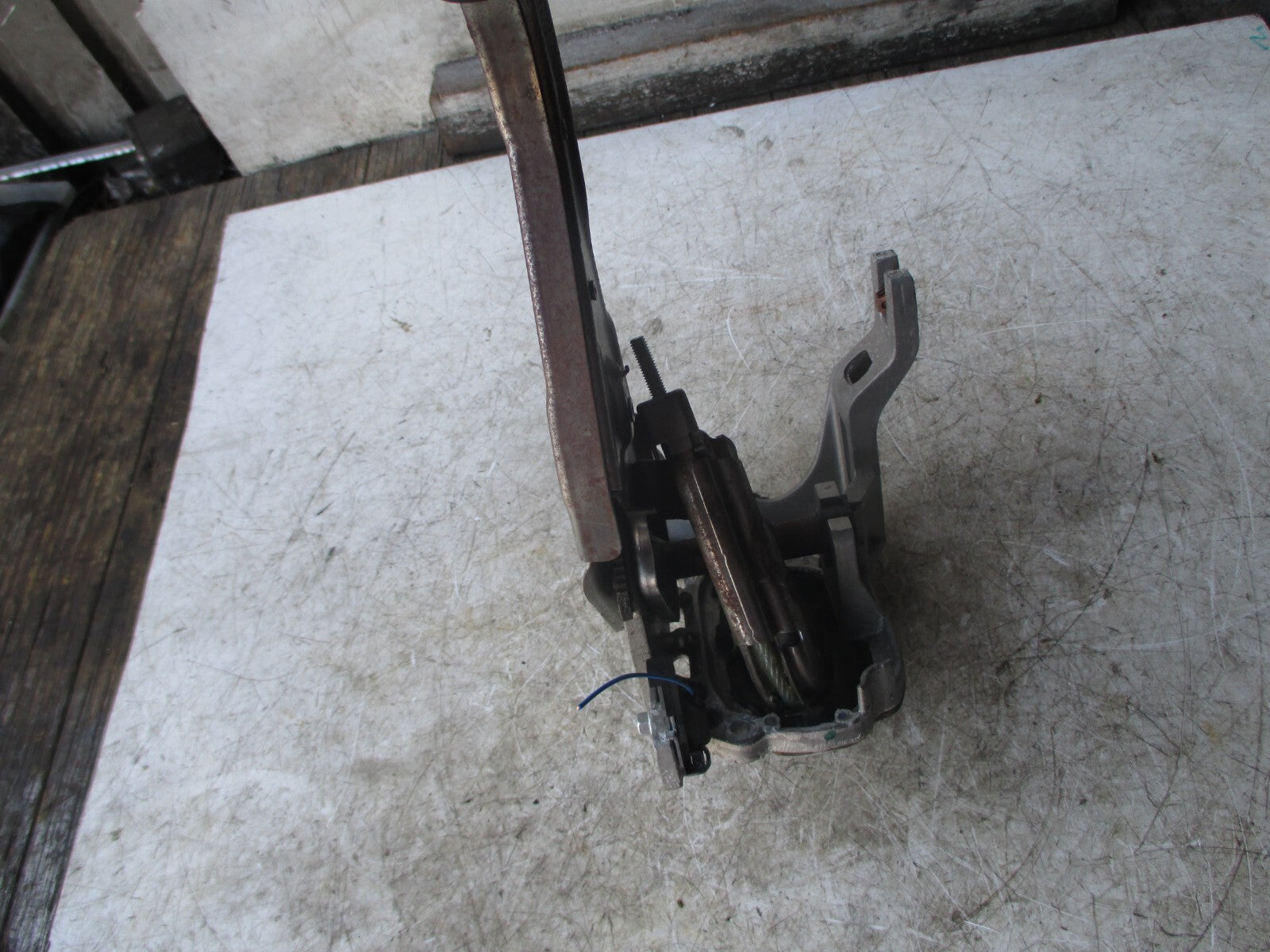 VAUXHALL ASTRA MK7 2018 HANDBRAKE HAND BRAKE LEVER 39047280