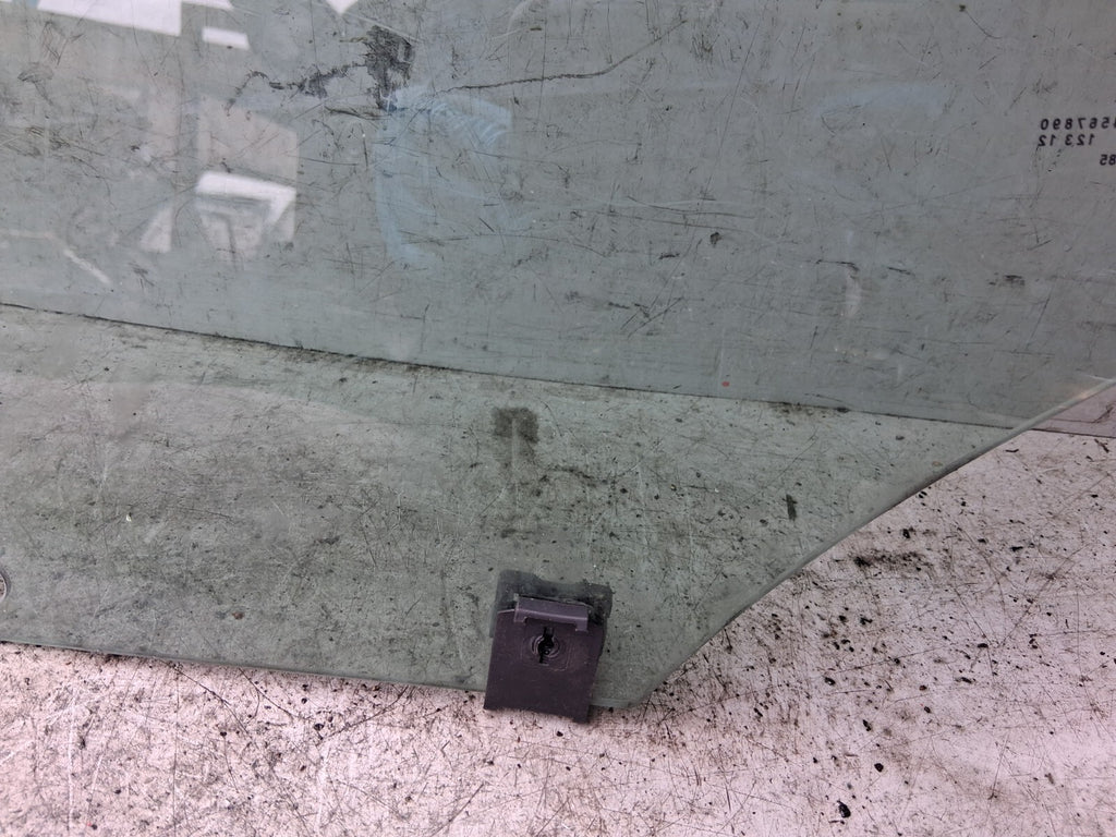 2021 VAUXHALL VIVARO OSF DRIVER SIDE FRONT RIGHT WINDOW GLASS 43R00049