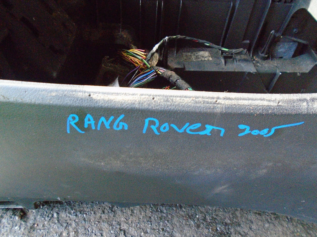 RANGE ROVER 2005 CENTRE CONSOLE WITH ARMREST