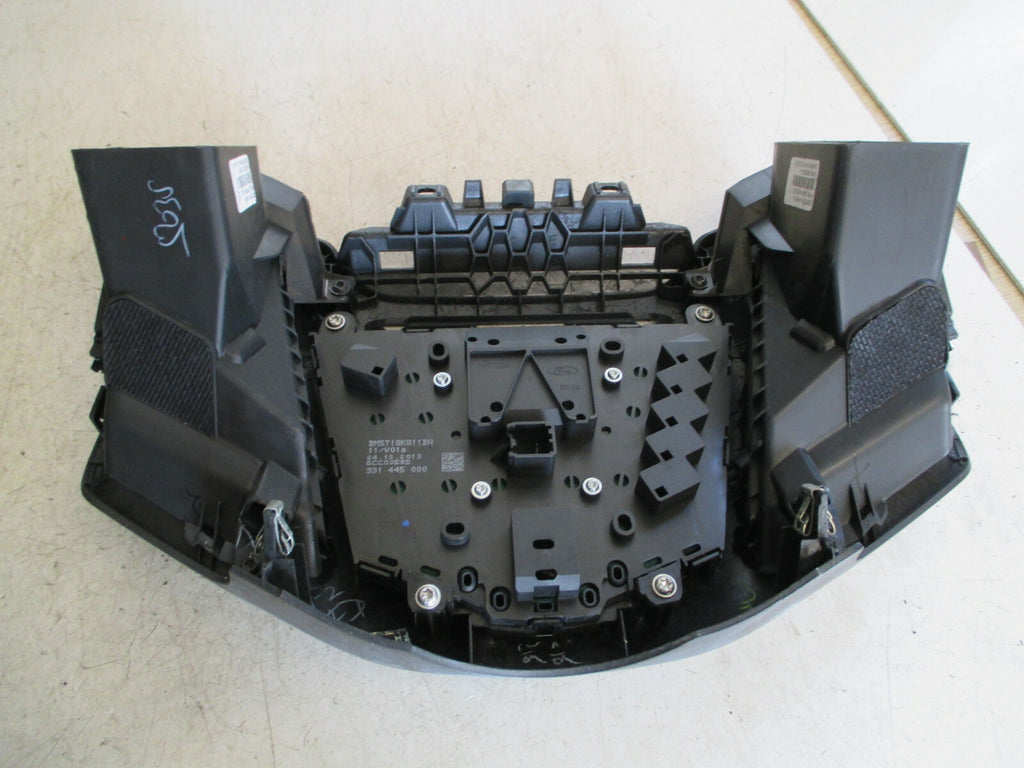 FORD ECOSPORT 2017 RADIO CD PLAYER FASCIA CONTROL BUTTON BM5T18K811BA
