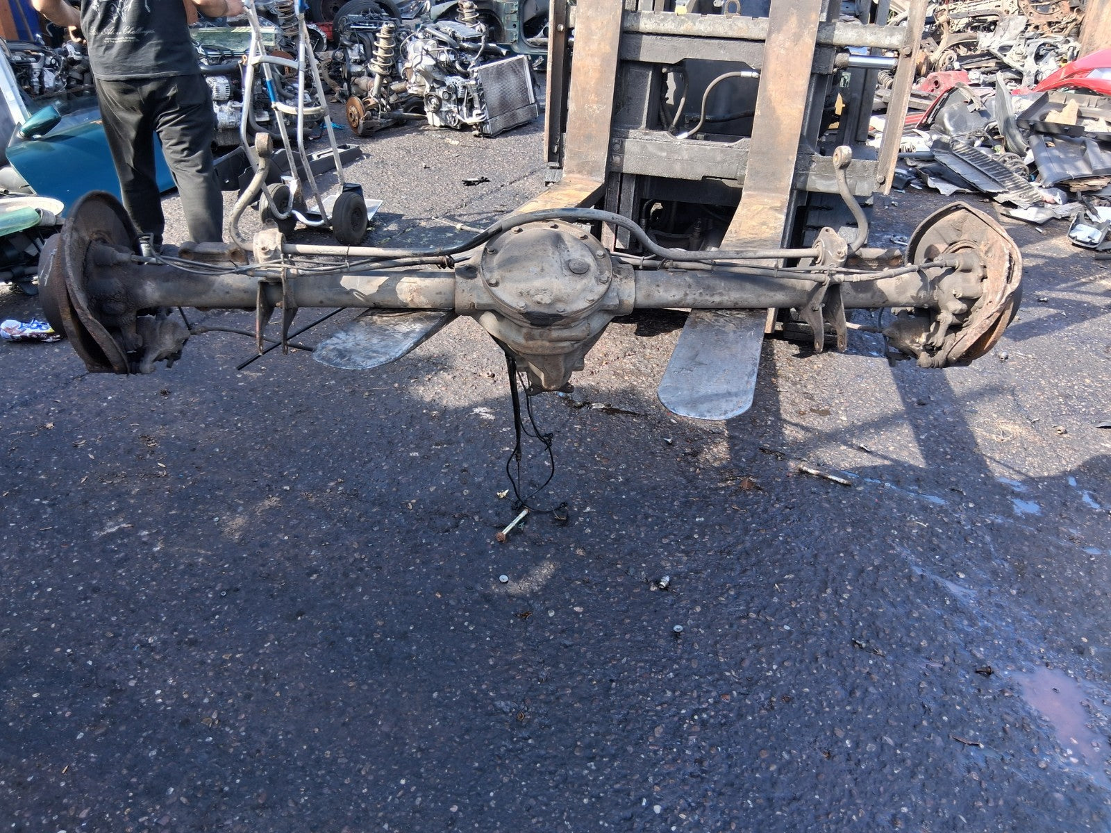 2010 MERCEDES SPRINTER W906 REAR DIFF DIFFERENTIAL AXLE 48:11 A9063501000