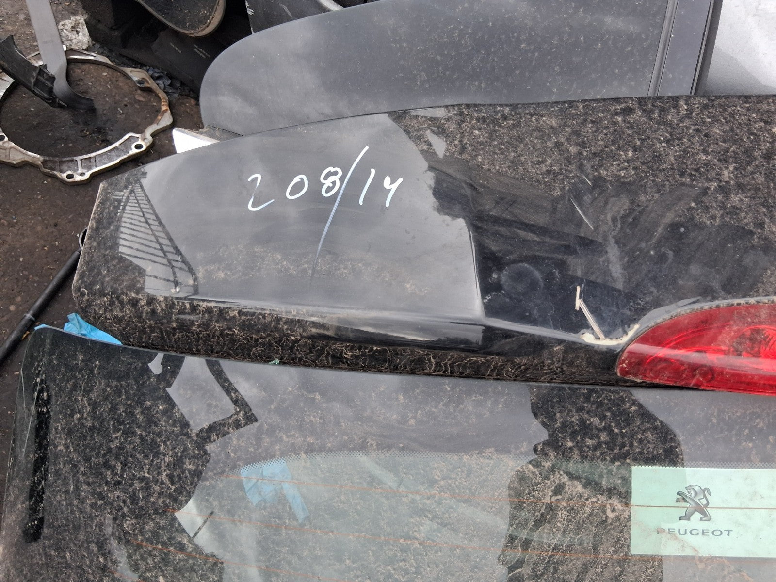 2014 PEUGEOT 208 COMPLETE REAR BOOTLID TAILGATE PEARL BLACK KTV