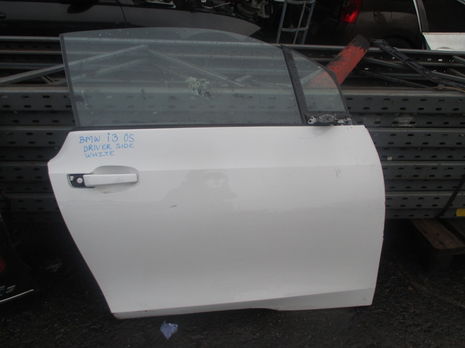 BMW I3 I01 2020 OSF DRIVER SIDE FRONT COMPLETE DOOR WHITE
