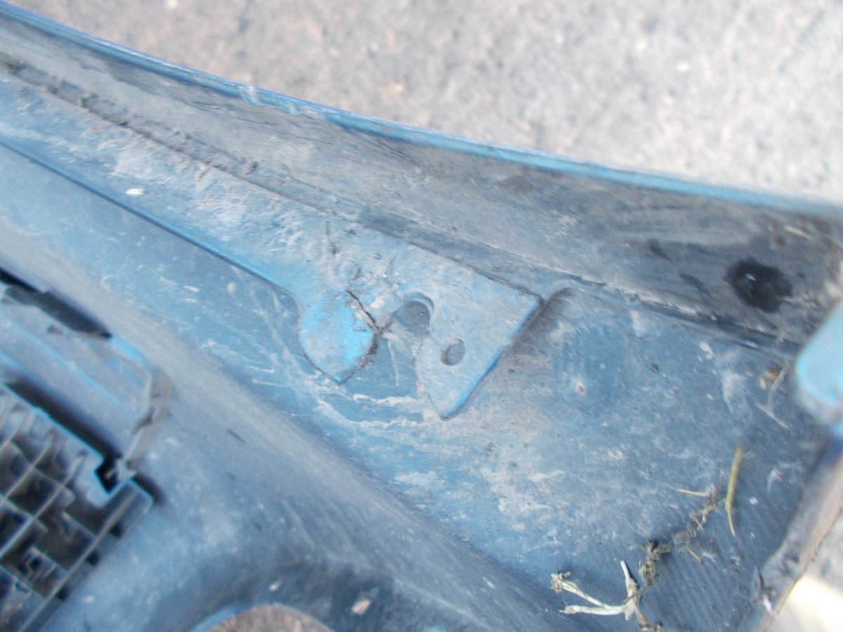 RENAULT MEGANE 2004 FRONT COMPLETE BUMPER BLUE 8200142000