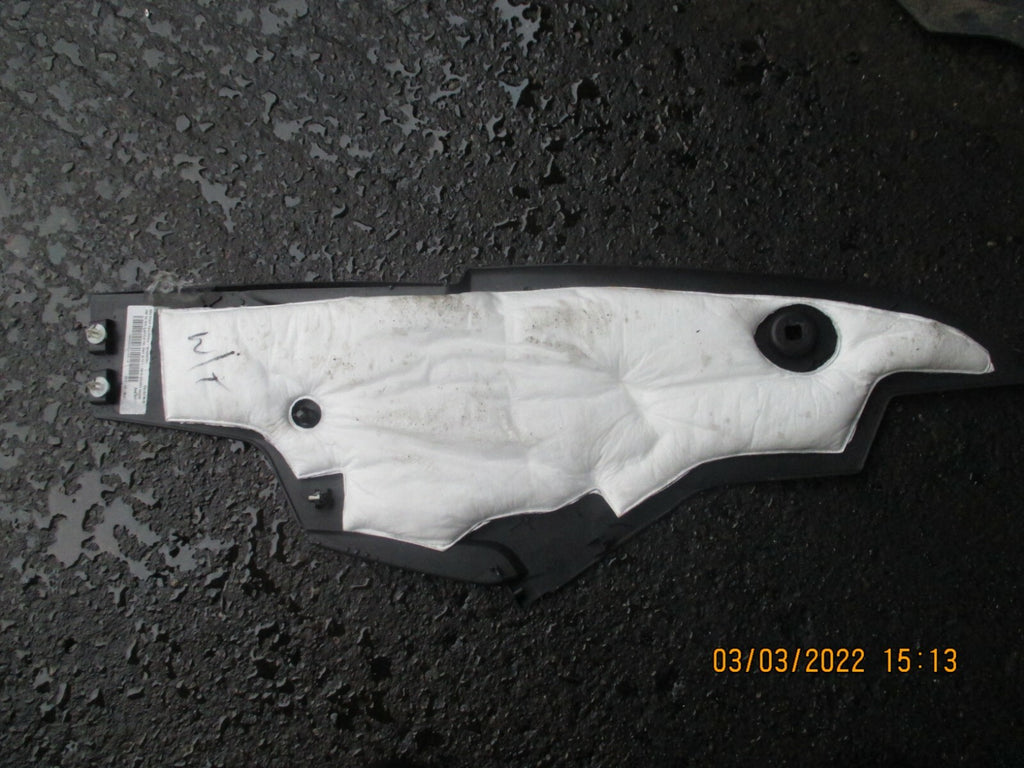 FORD ECOSPORT 2016 OS RIGHT SIDE CENTRE CONSOLE TRIM COVER DN1B A046B26 BB35B8