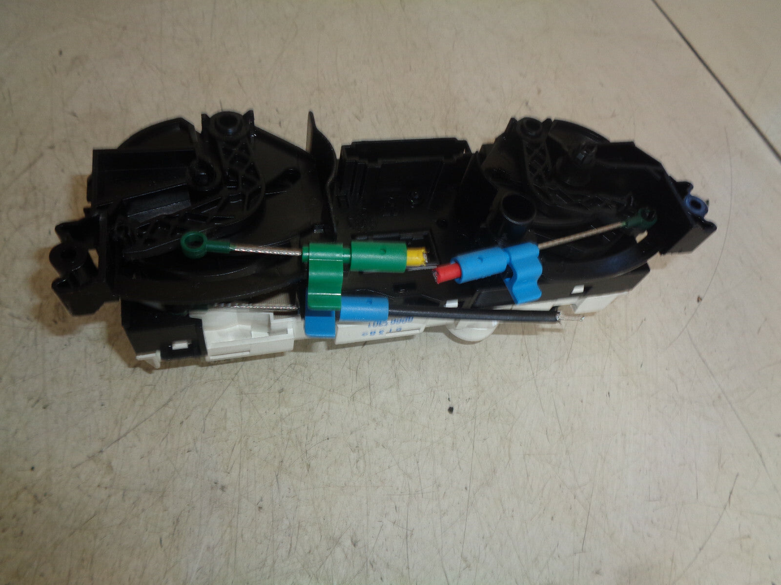MITSUBISHI COLT MK6 2005 HEATER CLIMATE CONTROL SWITCH PANEL