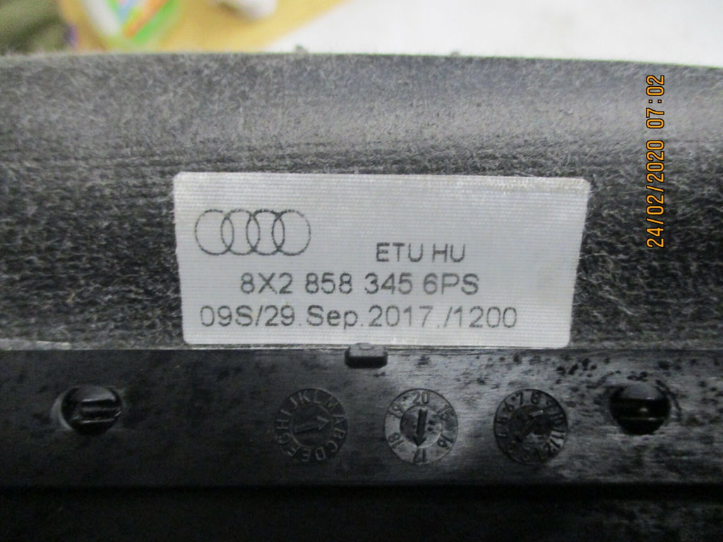 AUDI A1 MK1 8X 2017 UPPER STEERING COLUMN TRIM COVER SHROUD 8X28583456PS