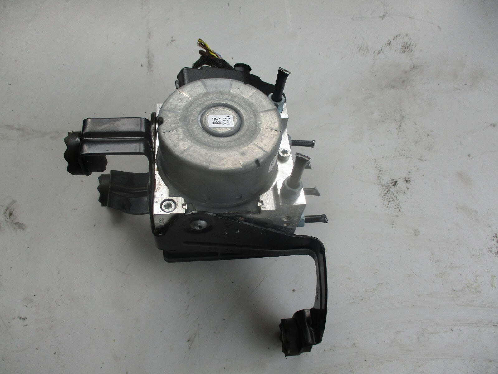 BMW 1 SERIES F20 F21 ABS PUMP & CONTROL MODULE 6875559 3451687555801
