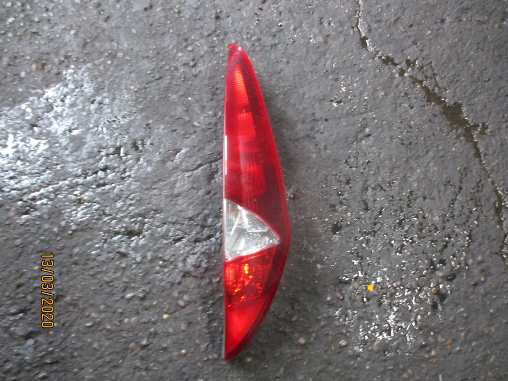 FIAT PUNTO MK2 2005 FACELIFT OSR DRIVER SIDE REAR TAIL LIGHT 00517202900