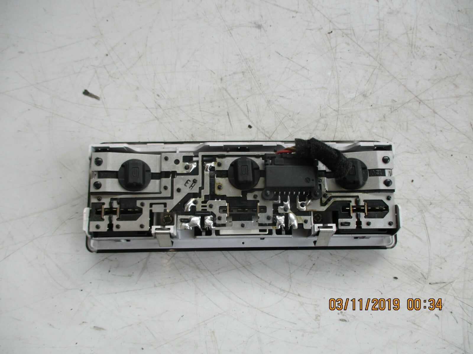 BMW 3 SERIES E46 INTERIOR ROOF CEILING MAP READING LIGHT 8364929