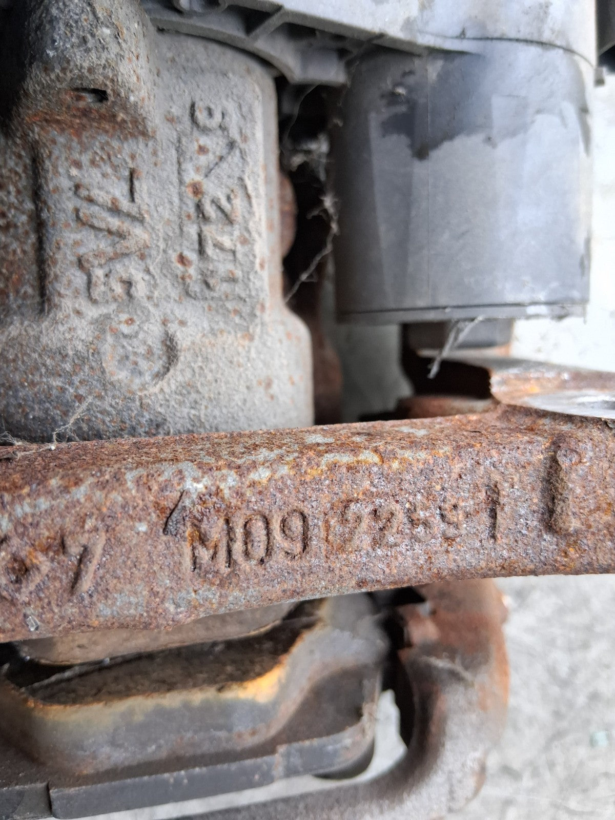 2018 PEUGEOT 5008 REAR CALIPER AD777014