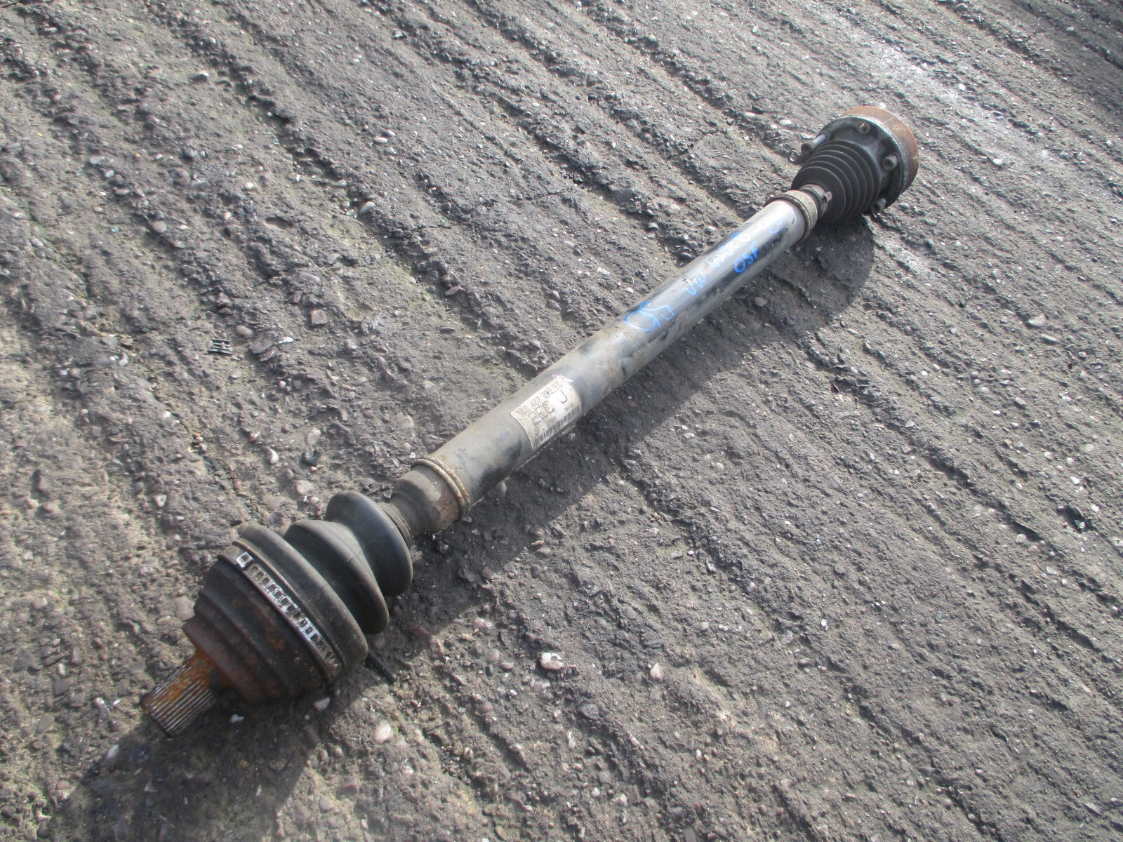VW VOLKSWAGEN GOLF MK6 2016 1.6 DIESEL OS DRIVER FRONT DRIVESHAFT 1K0407272EC