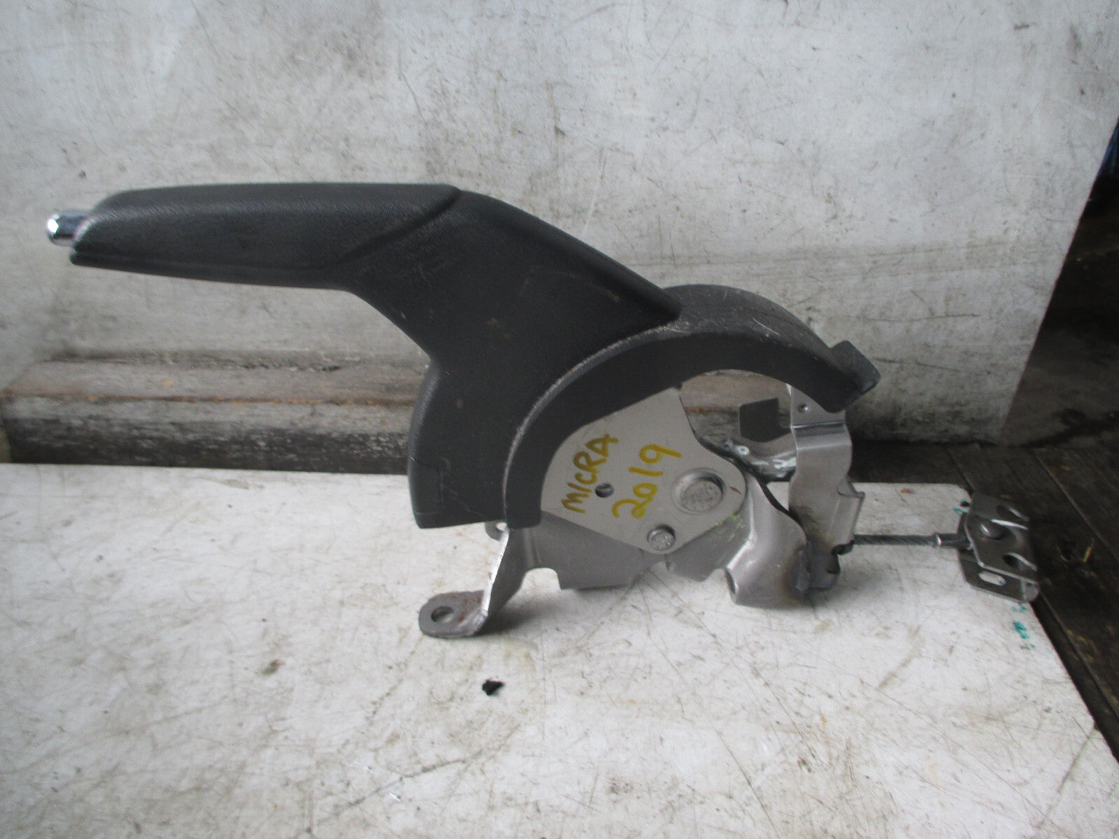 NISSAN MICRA K14 2019 MANUAL PARKING HANDBRAKE LEVER MECHANISM