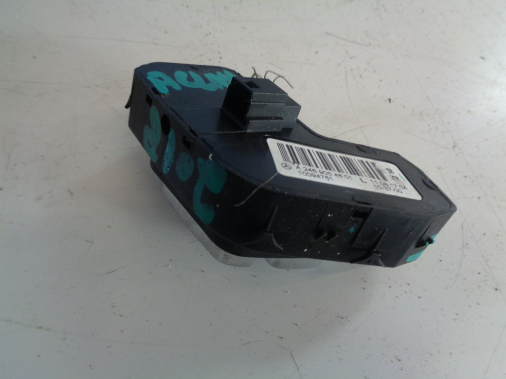 MERCEDES A-CLASS W176 2018 LEFT SIDE SEAT SWITCH CONTROL MODULE A2469054801