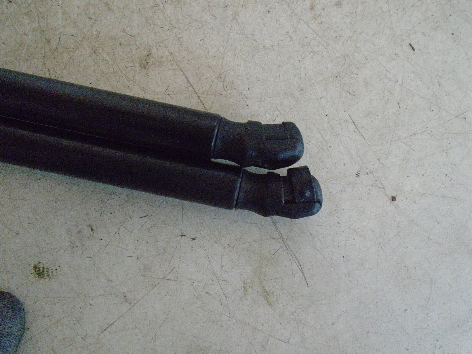 CITROEN C4 GRAND PICASSO X2 GAS TAILGATE GAS STRUT (PAIR) 9654438680