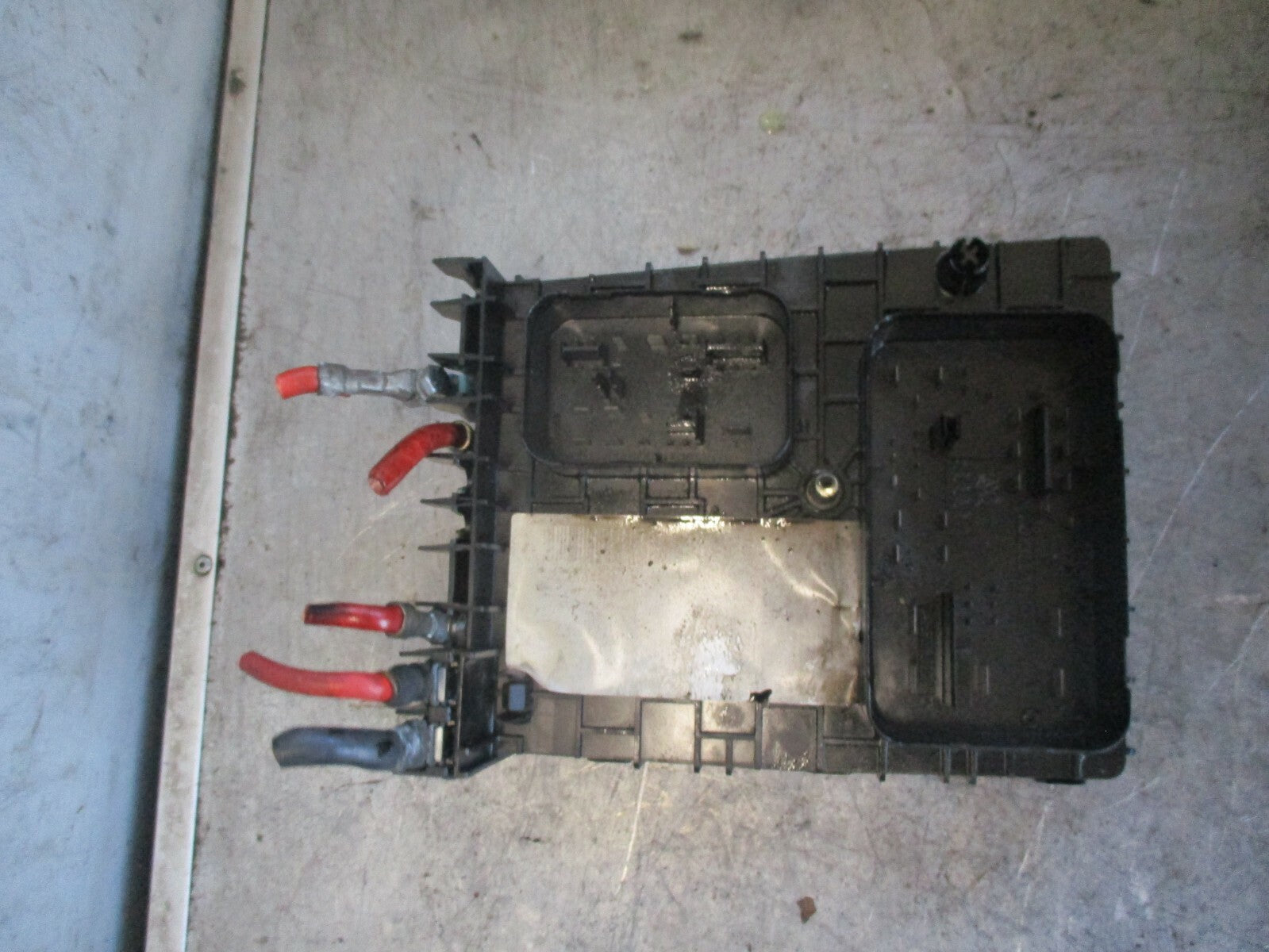 VW VOLKSWAGEN GOLF 1K MK5 FUSE BOX RELAY UNIT 1K0937124K
