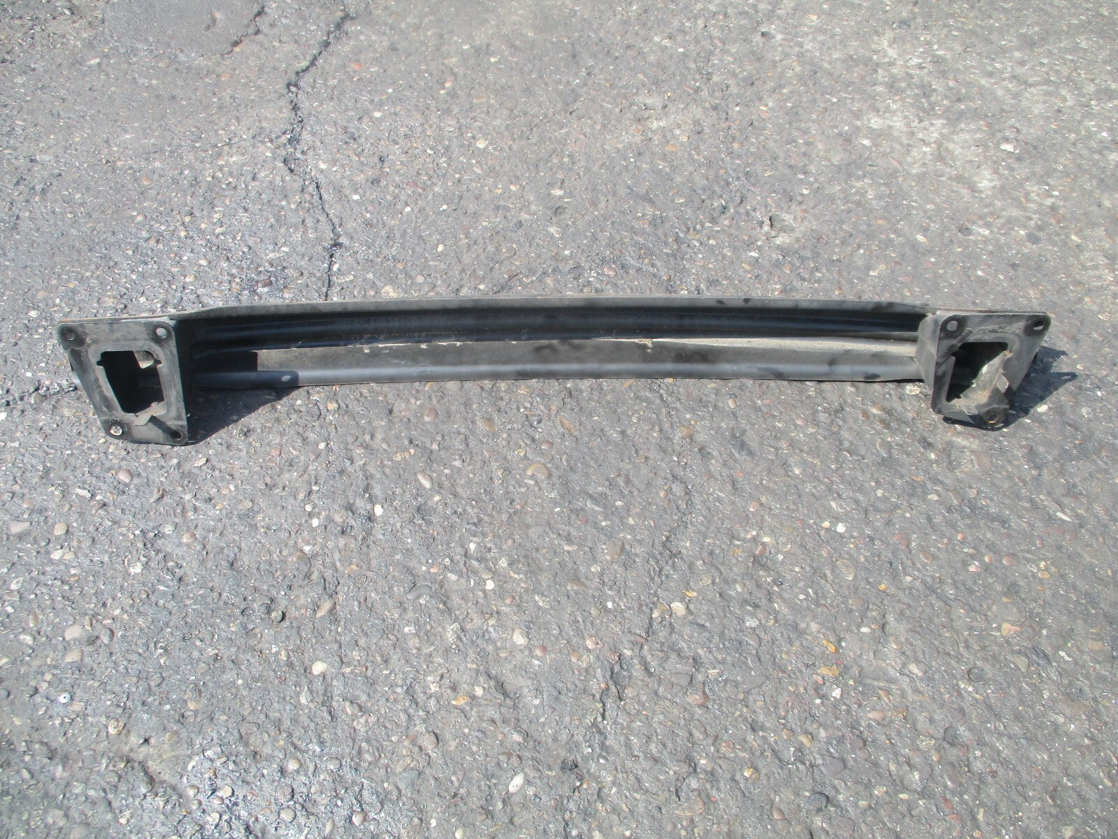VW VOLKSWAGEN PASSAT B6 2005 SALOON REAR BUMPER REINFORCEMENT CRASH BAR