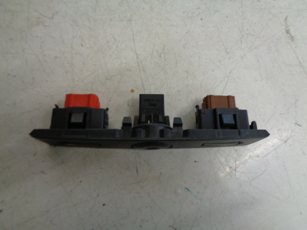 RENAULT CLIO MK2 2003DASH  HAZARD REAR DE MIST LOCK SWITCH BUTTON CONTROL PANEL