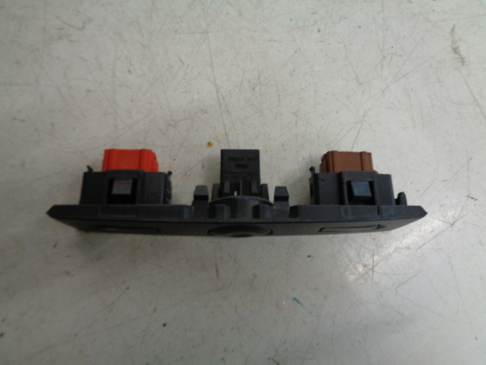 RENAULT CLIO MK2 2003DASH  HAZARD REAR DE MIST LOCK SWITCH BUTTON CONTROL PANEL