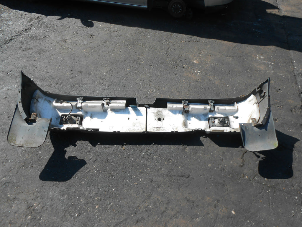 KIA SPORTAGE K00 2003 REAR BACK BUMPER COMPLETE YL COOL SILVER