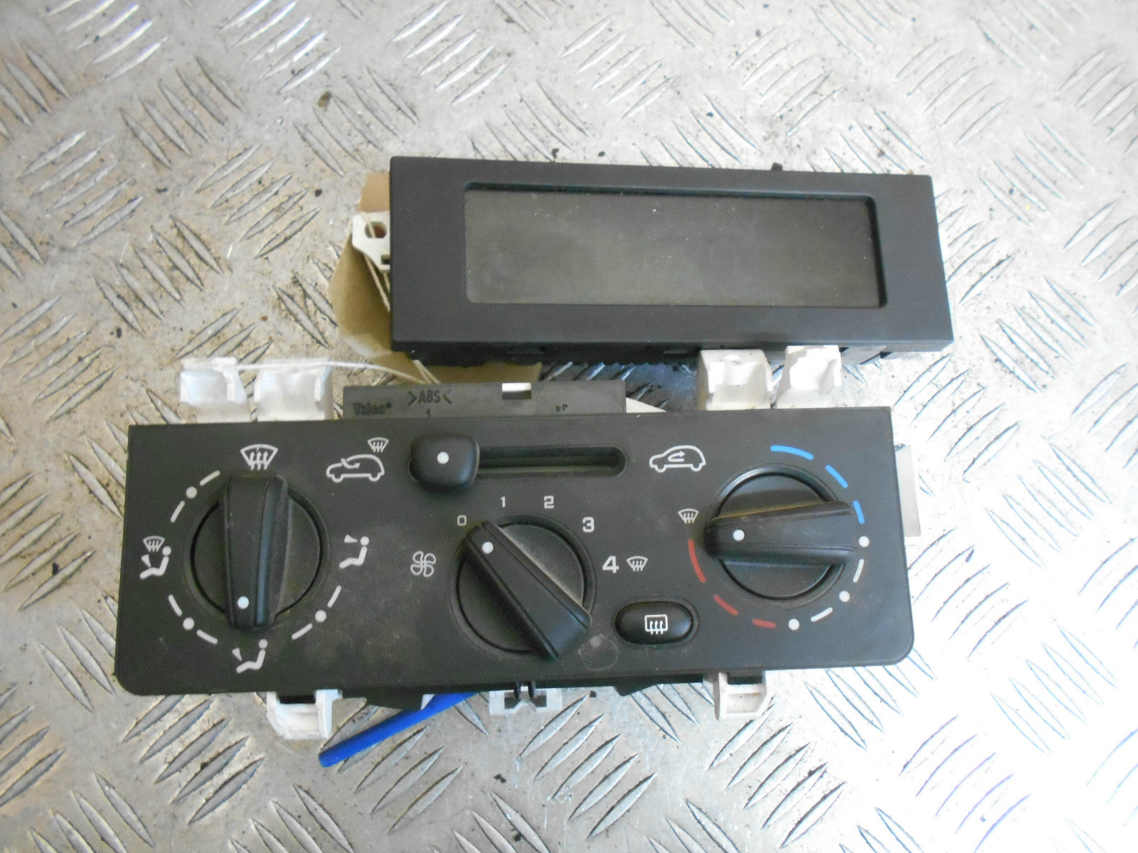 CITROEN C2 JM 2004 DISPLAY CLOCK & HEATER CONTROL UNIT 96632560XT F6644775