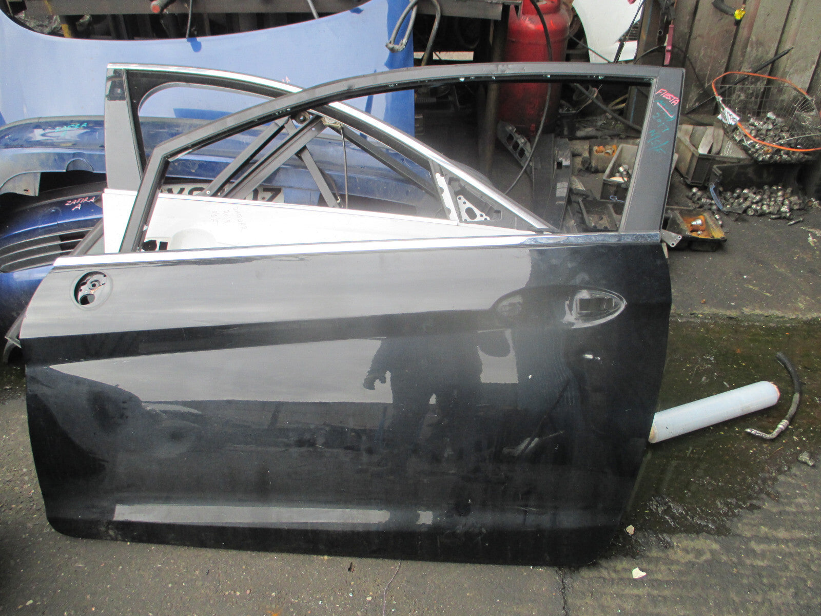 FORD FIESTA MK7 2017 3 DOOR NSF PASSENGER SIDE FRONT BARE DOOR SHELL ONLY BLACK