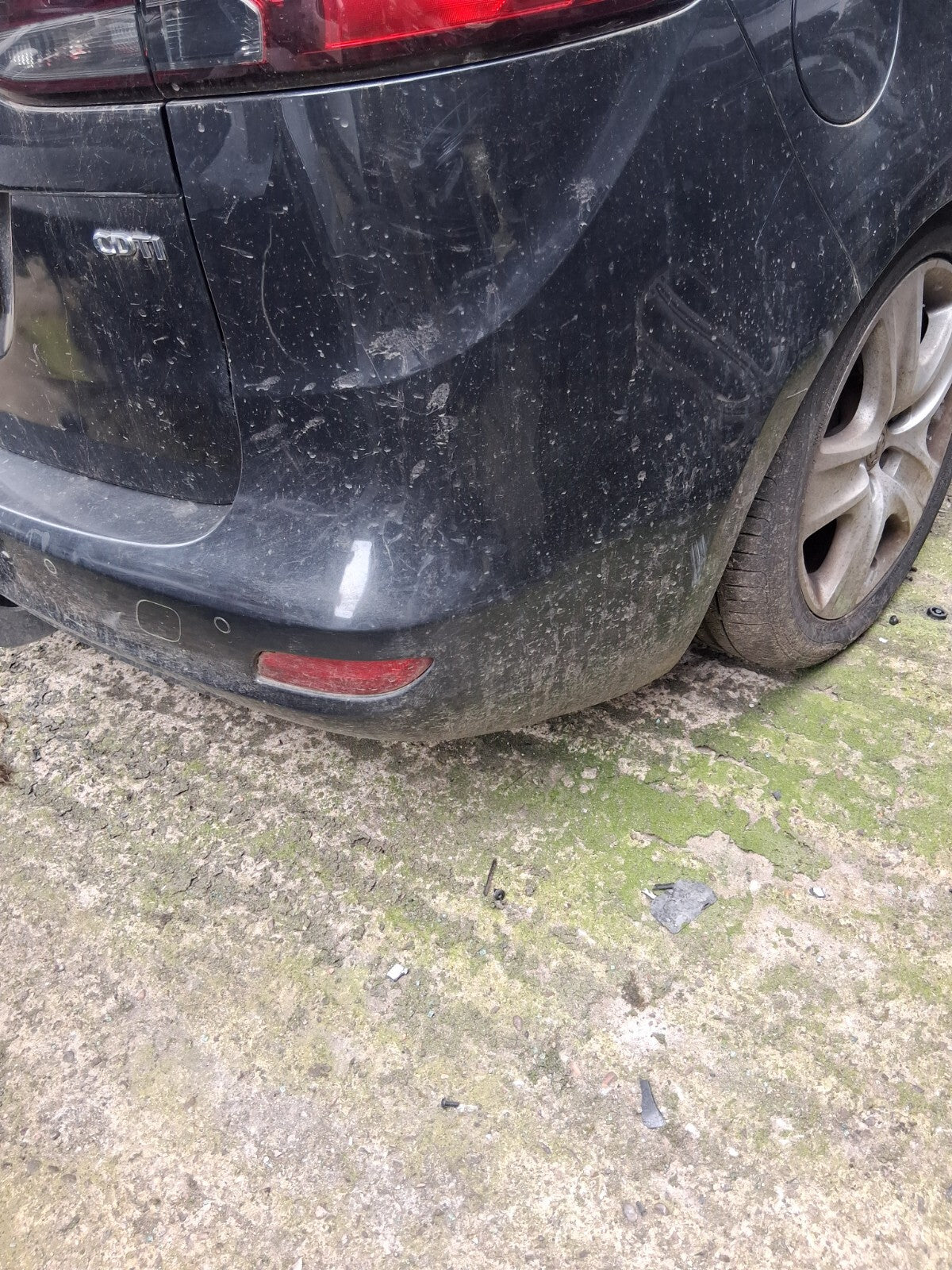2014 VAUXHALL ZAFIRA TOURER C MK3 COMPLETE REAR BUMPER CARBON FLASH METALLIC 22C