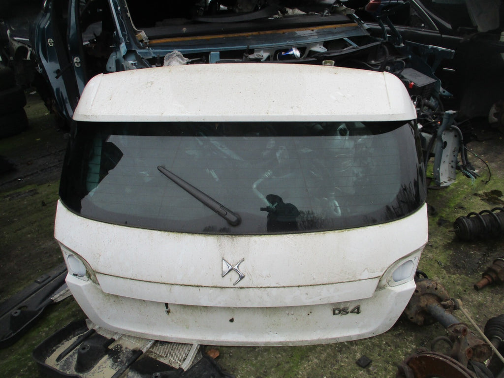 2016 CITROEN DS4 REAR COMPLETE TAILGATE BOOTLID WHITE