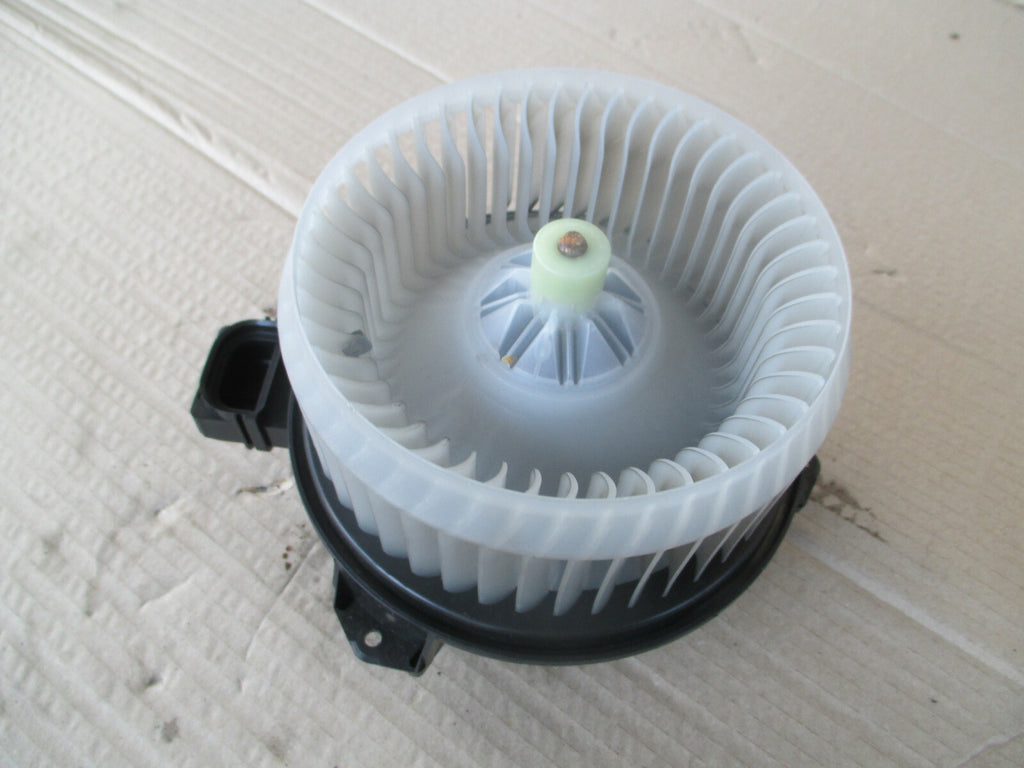 FORD S MAX MK2 FORD MONDEO MK5 2017 HEATER BLOWER MOTOR FAN DS7H19846AA
