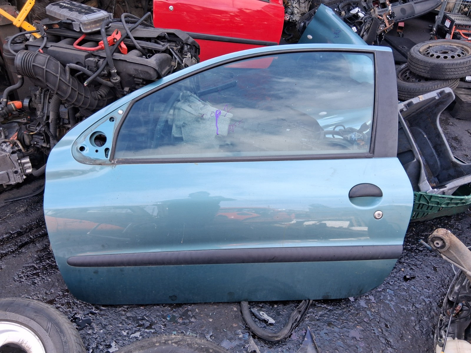 2001 PEUGEOT 206 3 DOOR NSF PASSENGER SIDE FRONT LEFT COMPLETE DOOR GREEN