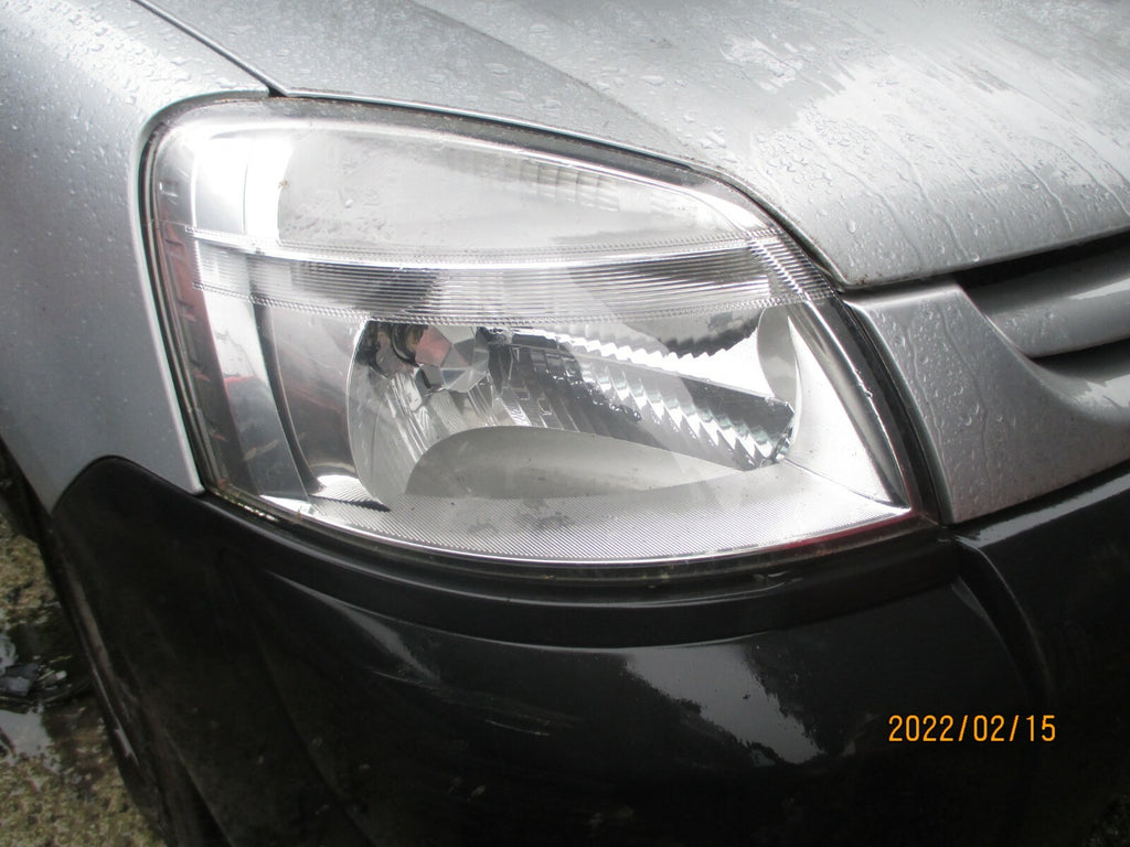 PEUGEOT PARTNER 2010 MK1 FACELIFT DRIVER SIDE FRONT HEAD LIGHT